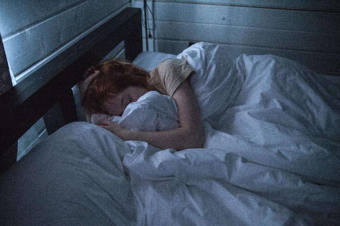 Ilustrasi Tidur Malam