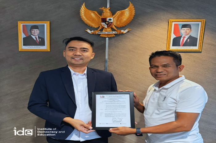 Bawa Spirit Kesejahteraan Ekonomi, Pendiri IDE Indonesia Gugun Gumilar Resmi Angkat Ir. Ilman Jadi Salah Satu Dewan Pembina